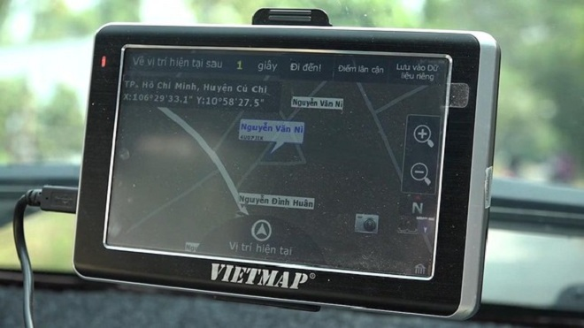 Ô tô điện tự chế của thợ Việt lên báo Tây - 3