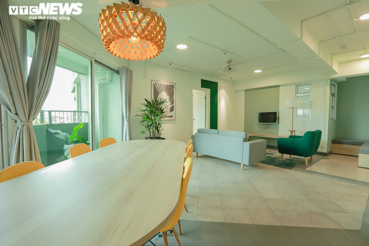 Ảnh: Bệnh viện dã chiến Thuận Kiều Plaza khoác áo mới sau 14 ngày cải tạo - 18