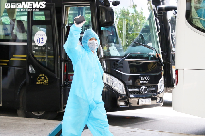 Công dân Đà Nẵng từ TP.HCM trở về: Cảm ơn quê hương! - 7