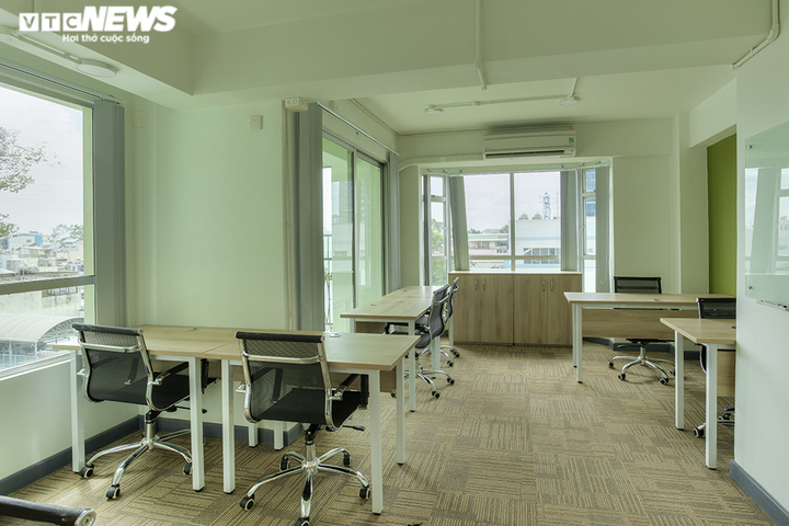 Ảnh: Bệnh viện dã chiến Thuận Kiều Plaza khoác áo mới sau 14 ngày cải tạo - 16