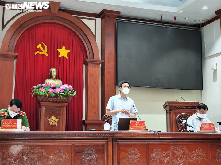 Phó Thủ tướng Vũ Đức Đam: Tiền Giang, Bến Tre phải tạo được 'vùng xanh' bền vững - 1