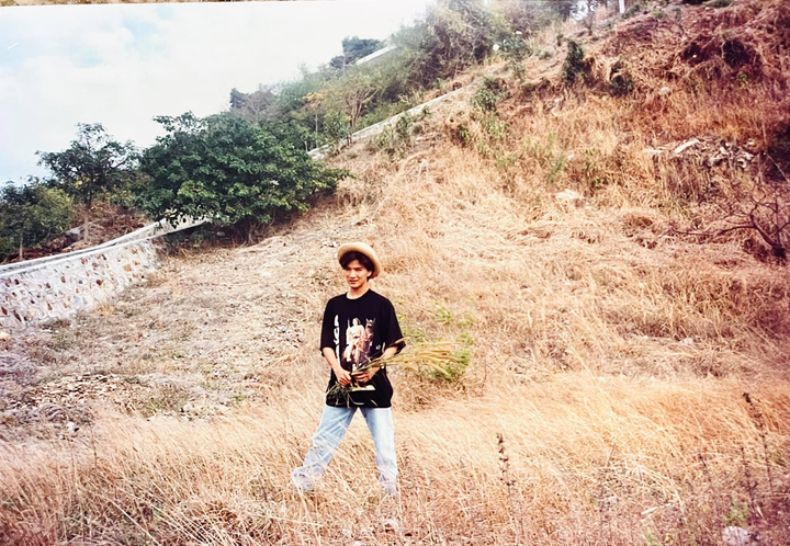 Đàm Vĩnh Hưng khoe ảnh 'cực phèn' chụp từ 30 năm trước - 4