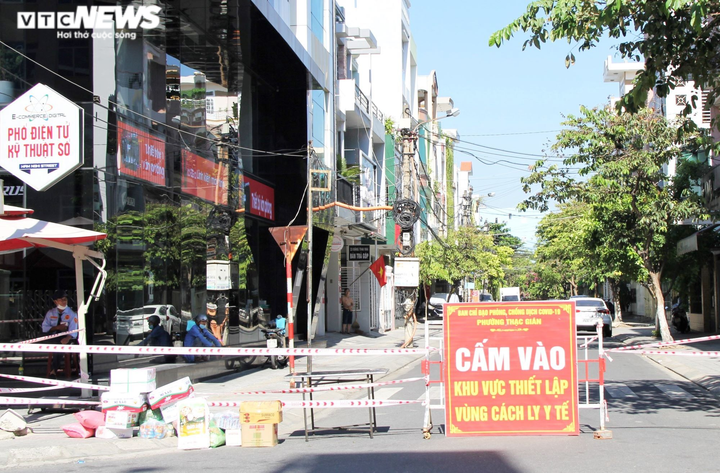 Đà Nẵng tiếp tục ghi nhận 46 người dương tính SARS-CoV-2 - 1