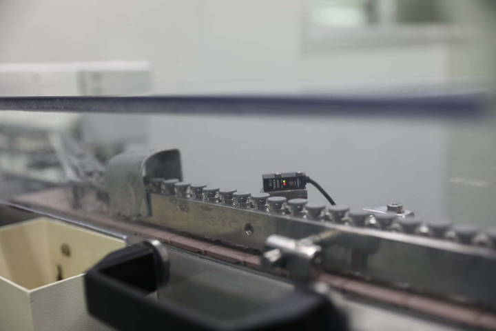 Cận cảnh quy trình gia công vaccine COVID-19 Sputnik V của Nga tại Việt Nam - 6