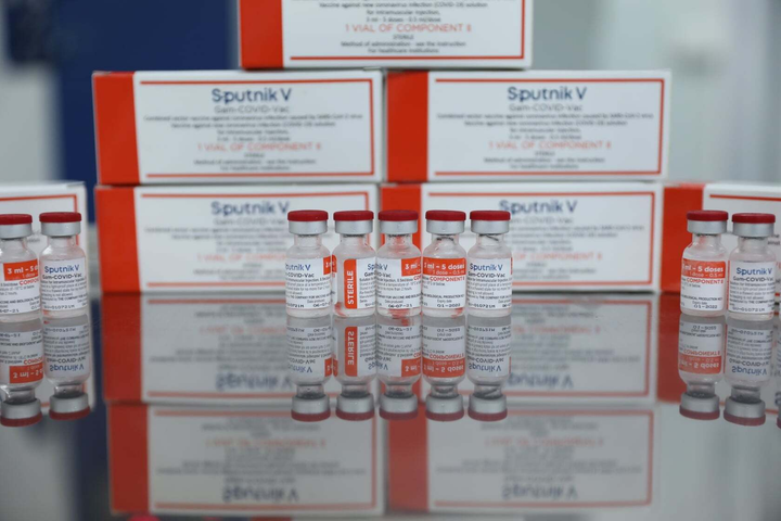 Cận cảnh quy trình gia công vaccine COVID-19 Sputnik V của Nga tại Việt Nam - 14