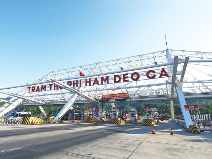 Dừng thu phí 4 trạm qua địa bàn Phú Yên và Khánh Hòa để chống dịch COVID-19 - 1