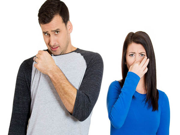 Những mẹo giặt quần áo sạch và tiết kiệm - 4