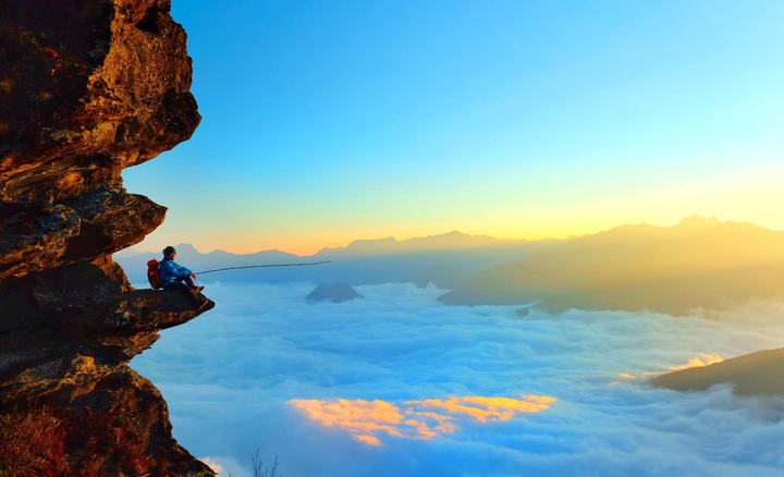 5 mỏm đá sống ảo ở Việt Nam, nhìn thôi đã ‘run chân’ nhưng cảnh đẹp xuất sắc - 3