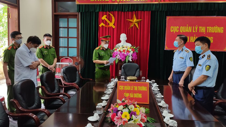 Bắt tạm giam nguyên Quyền Cục trưởng Cục Quản lý thị trường Hải Dương - 1