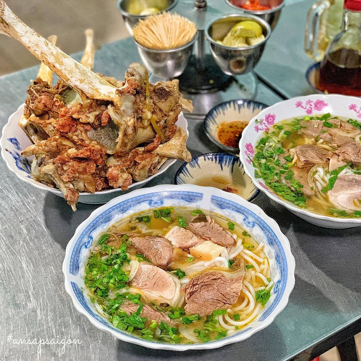 Quán bún bò xí quách bán 3 tiếng đã hết, hẹn bạn đi ngay khi Sài Gòn hết dịch - 4