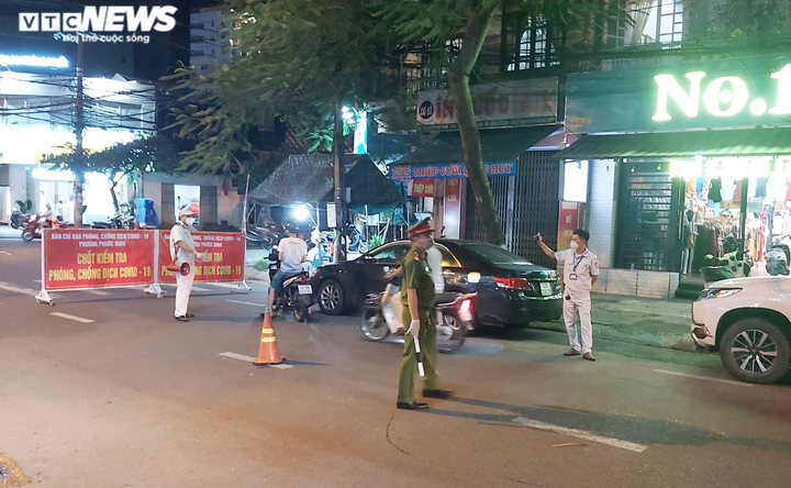 Đà Nẵng: Người ra đường không có lý do chính đáng có thể bị phạt 10 triệu đồng - 7