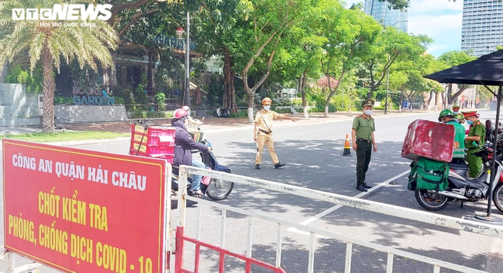 Đà Nẵng: Người ra đường không có lý do chính đáng có thể bị phạt 10 triệu đồng - 1
