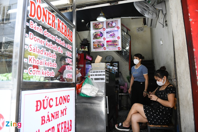 Số phận những tiệm bánh mì Hà Nội ngày dịch bệnh - 2