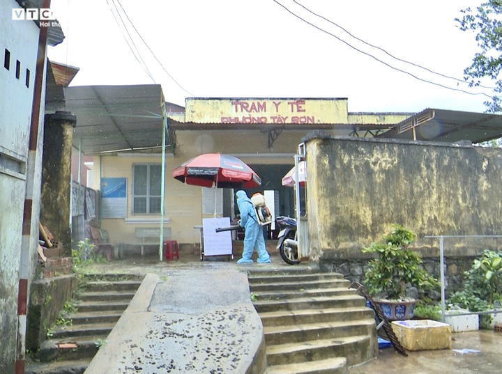 Ghi nhận thêm ca dương tính với SARS-CoV-2, Gia Lai phong tỏa nhiều địa điểm - 2