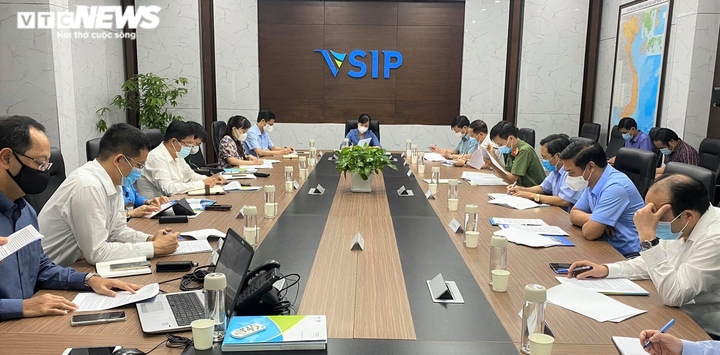 Bắc Ninh tấn công dịch COVID-19, giữ vững thành quả, bảo vệ sản xuất thế nào? - 2