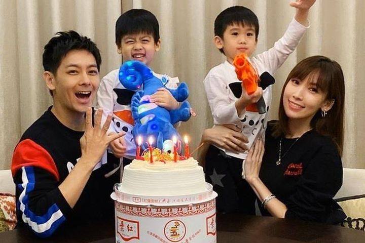 5 nam thần Cbiz chung khung hình khiến triệu trái tim thiếu nữ châu Á loạn nhịp - 4