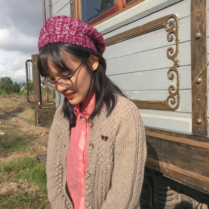 Nụ cười tỏa nắng của nữ sinh duy nhất 10 điểm Văn, xinh chuẩn ‘con nhà người ta’ - 8