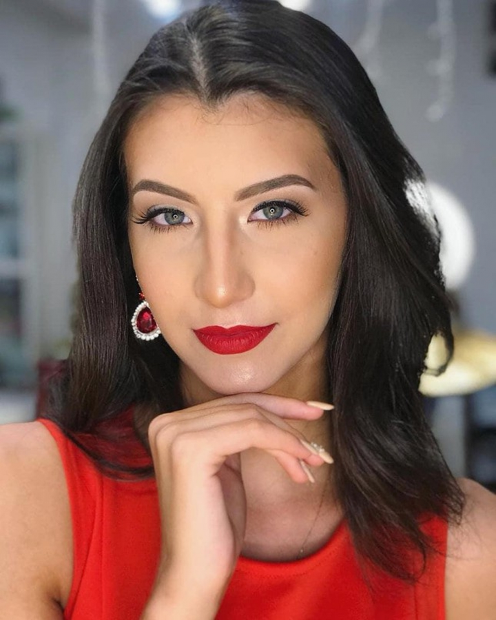 Nhan sắc gây tranh cãi của tân Hoa hậu Hòa bình Paraguay - 4