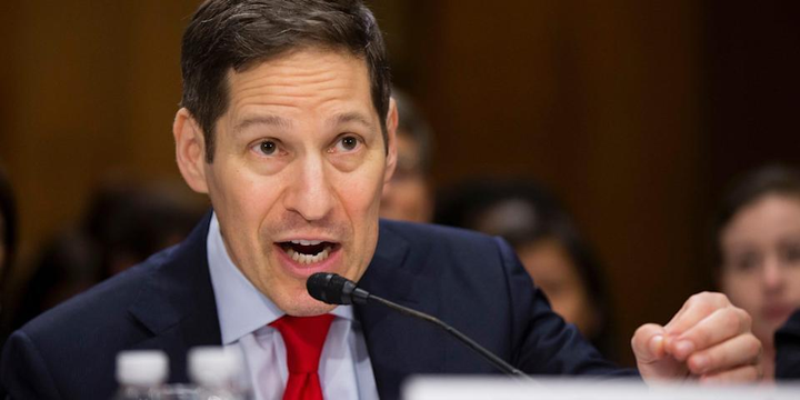 Chuyên gia cảnh báo Mỹ có thể ghi nhận 200.000 ca mắc COVID-19 mỗi ngày - 1