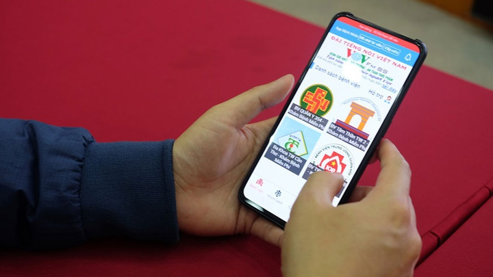 VOV Bacsi24 - Vũ khí hữu hiệu giúp người dân phòng chống dịch COVID-19 - 1