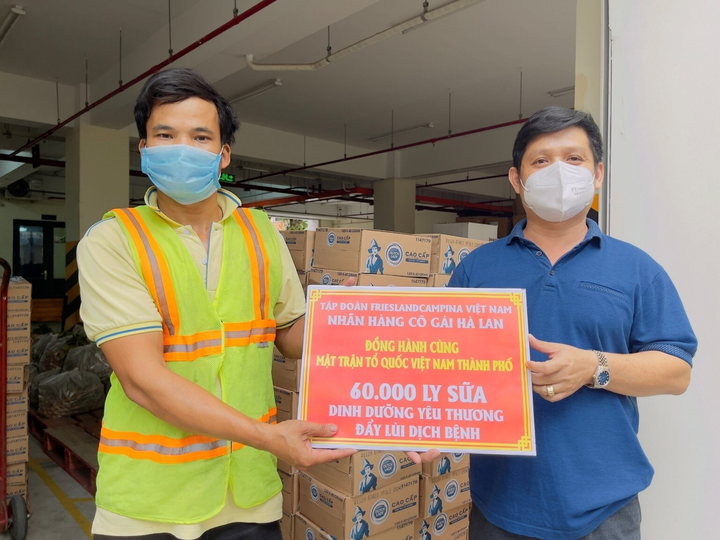 Sữa Cô Gái Hà Lan góp sức cùng TP.HCM và Bình Dương chống dịch - 1
