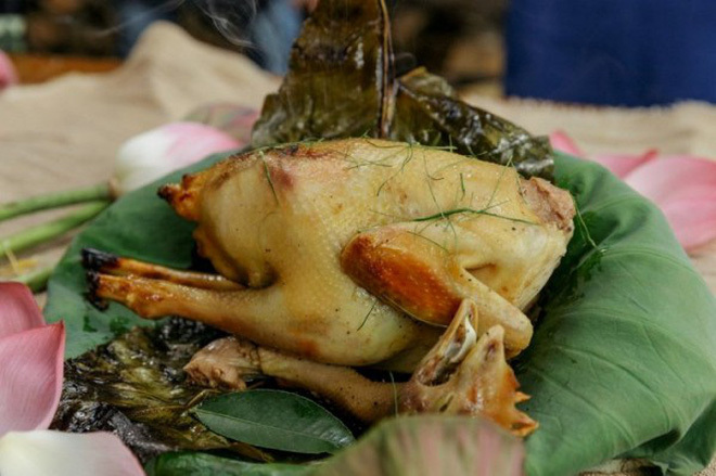 Gà cái bang: Món ăn nghe 'bần hàn' nhưng là cực phẩm chỉ có ở miền Tây - 5