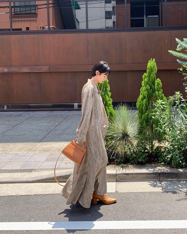 4 mẫu váy biến gái trẻ thành 'bà thím', chị em nên tránh xa