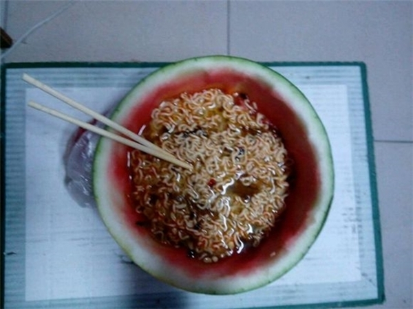 Dân mạng khoe 1001 cách chế biến mì gói 'hấp dẫn đến khó cưỡng' mà không tốn kém - 9