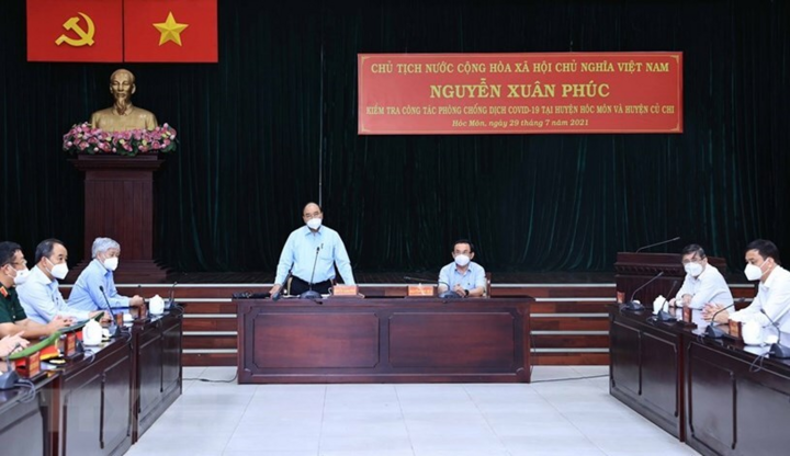 Chủ tịch nước đồng ý chủ trương TP.HCM tiếp tục giãn cách xã hội - 2
