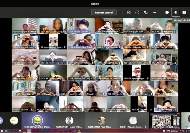 29 học sinh một lớp trúng tuyển đại học nhờ chứng chỉ ngoại ngữ - 1