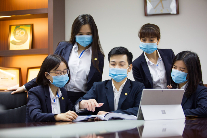 6 tháng đầu năm, tổng doanh thu Tập đoàn Bảo Việt vượt 1 tỷ USD - 1