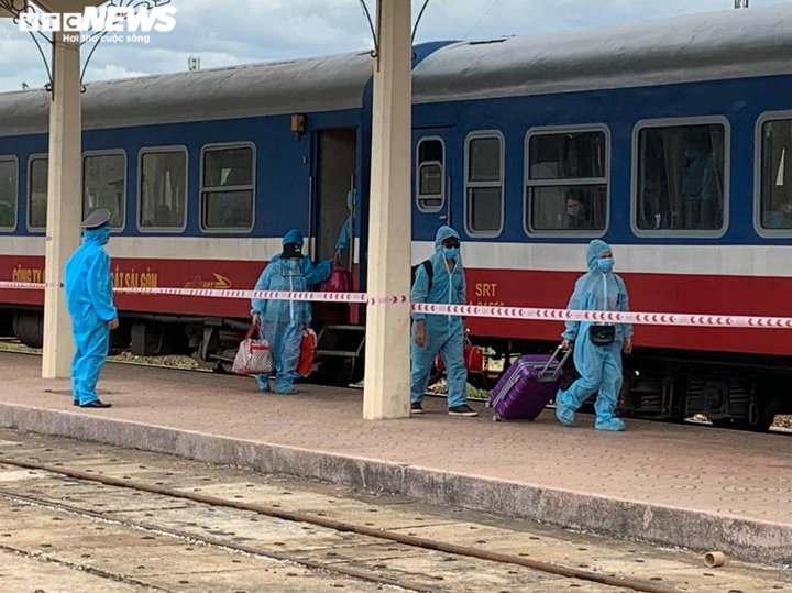 Vì sao Thừa Thiên- Huế dừng đón công dân từ vùng dịch trở về quê? - 1