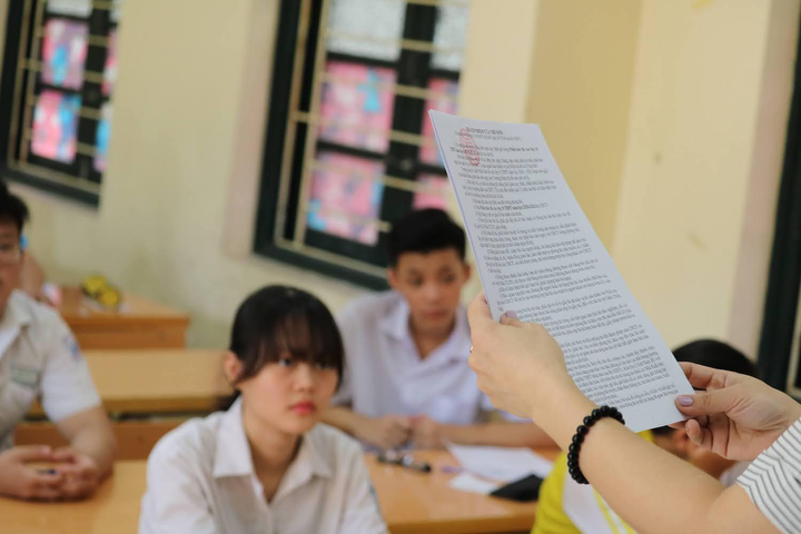 Bộ GD&ĐT điều chỉnh lịch xét tuyển đại học 2021 do dịch COVID-19 - 1