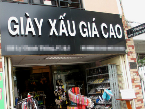 Những kiểu đặt tên hàng quán độc lạ với độ tấu hài cực cao - 2