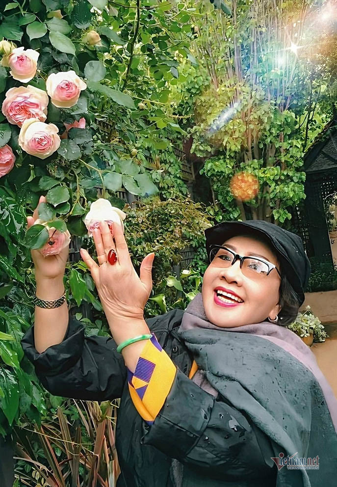 Ước nguyện tuổi 73 của 'Bà hoàng cải lương' Lệ Thủy Ước nguyện tuổi 73 của 'bà hoàng cải lương' Lệ Thủy - 4