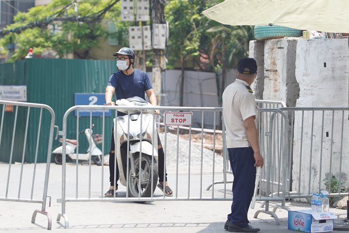 Hà Nội: Phong toả toàn bộ phường Chương Dương - 2