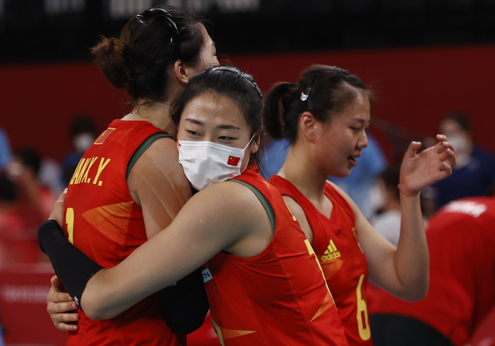Bóng chuyền nữ Trung Quốc lần đầu bị loại ở vòng bảng Olympic - 2