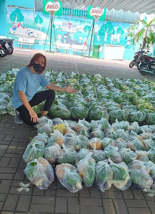 Chồng lãng tử của Việt Hương được fan khen 'đẹp người đẹp cả nết' - 2