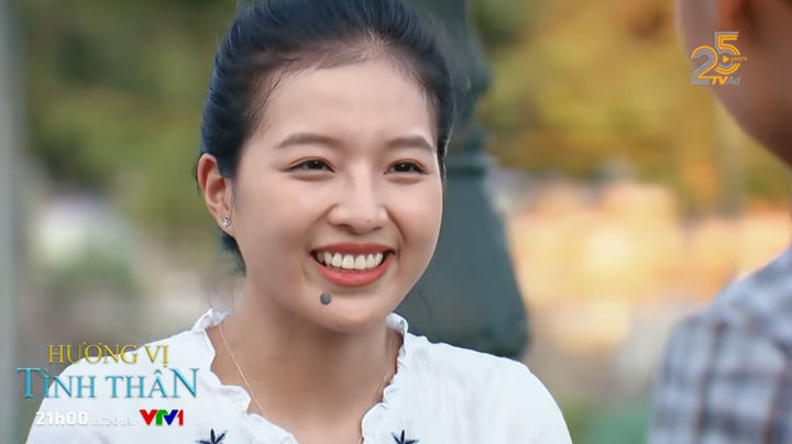 'Hương vị tình thân' phần 2 tập 4: Long đi tìm Nam, bà Dần mê man bất tỉnh - 6