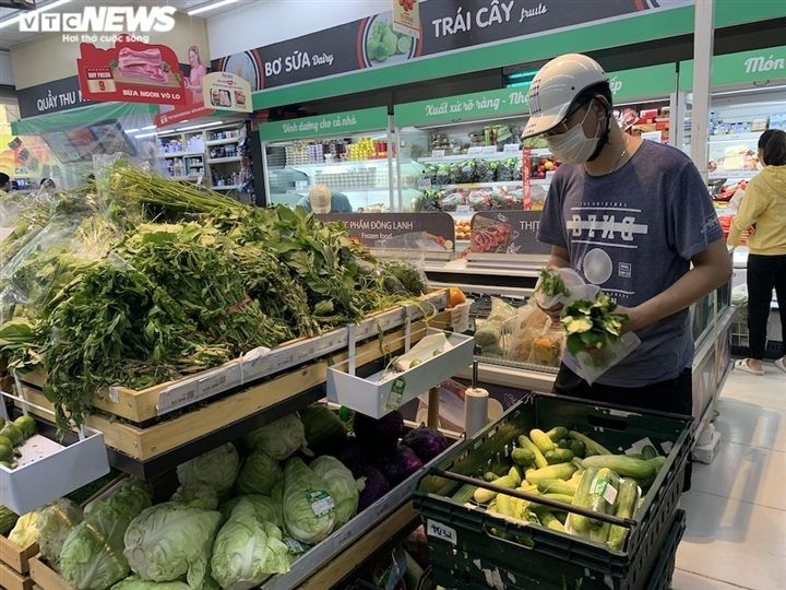 Bộ Công Thương: COVID-19 diễn biến phức tạp, hàng hóa ở Hà Nội vẫn được bảo đảm - 1