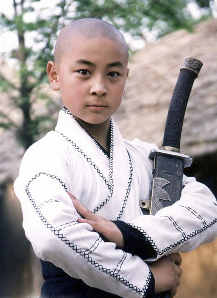 Loạt sao nhí châu Á nổi như cồn hơn 10 năm trước giờ ra sao? - 7