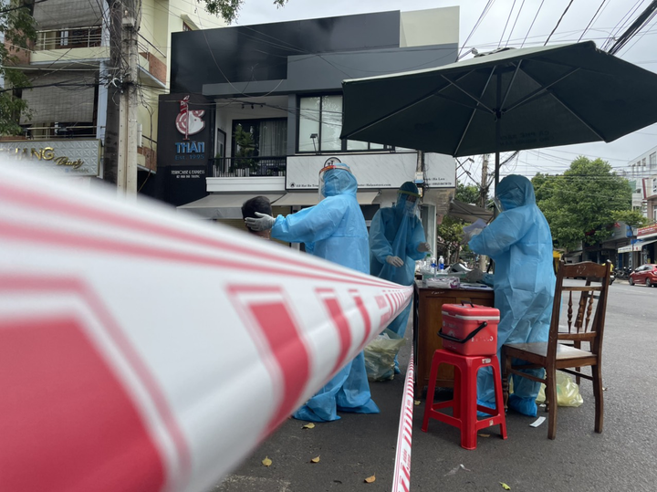 Đắk Nông vận động bà con tiếp tục ở lại vùng tâm dịch phía Nam - 1