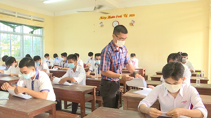 Đồng Tháp dừng thi tốt nghiệp THPT đợt 2 - 1