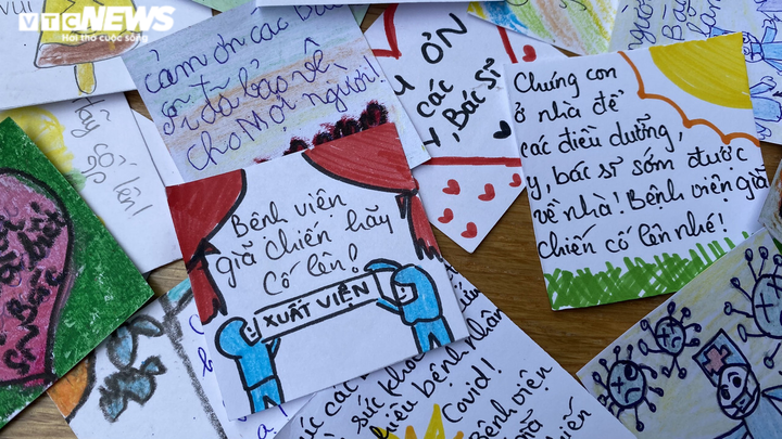 Những sticker ngộ nghĩnh kèm lời động viên trên hộp cơm gửi bác sĩ chống dịch - 8