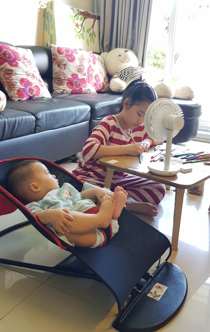 Những sticker ngộ nghĩnh kèm lời động viên trên hộp cơm gửi bác sĩ chống dịch - 5