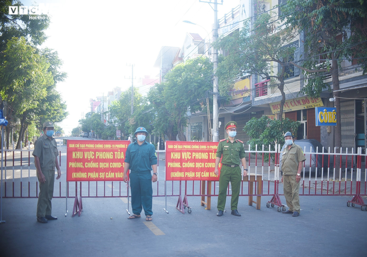 Số ca F0 vượt mức 1.500, Phú Yên tiếp tục giãn cách xã hội theo Chỉ thị 16 - 1