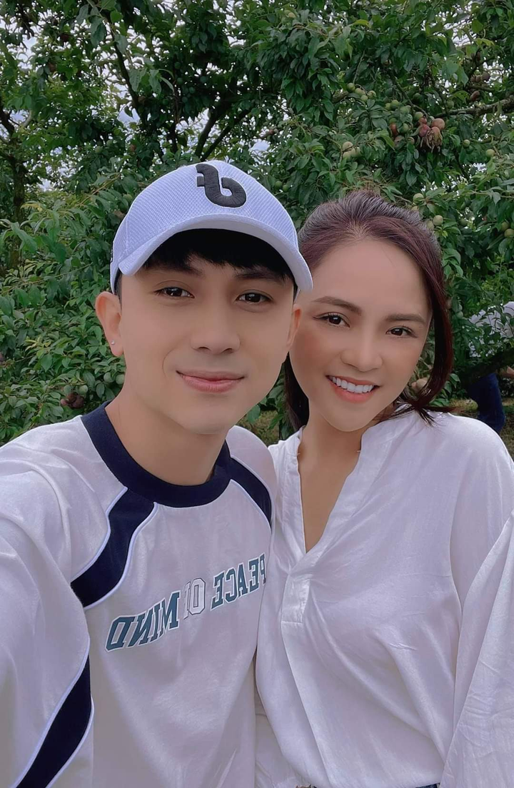 Ảnh hậu trường thân mật của cặp đôi Thy - Huy 'Hương vị tình thân' - 8