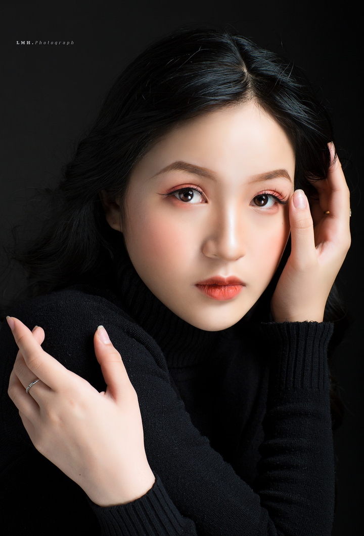 Nhan sắc 'trà xanh' xen vào cuộc tình Thy và Huy trong 'Hương vị tình thân' - 13