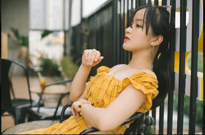 Nhan sắc 'trà xanh' xen vào cuộc tình Thy và Huy trong 'Hương vị tình thân' - 3