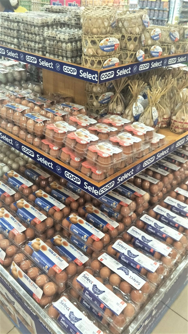 Đảm bảo an toàn, siêu thị Co.opmart Cà Mau hoạt động trở lại - 2